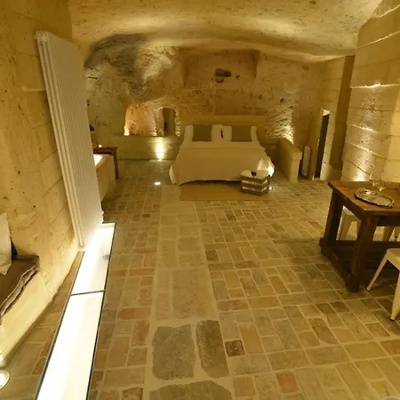 Grotta Gea Luxury Con Piscina & Apartment Matera