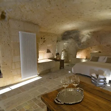 Grotta Gea Luxury Con Piscina & 마테라