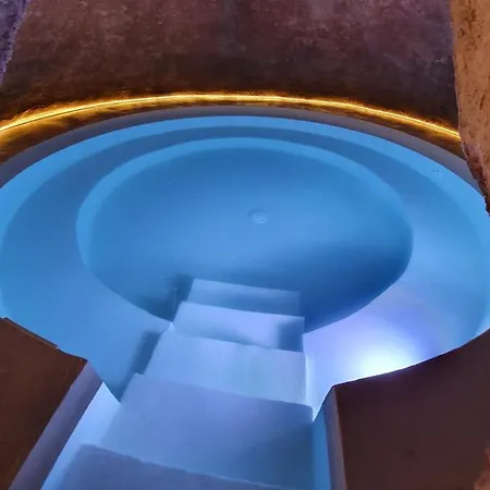 Grotta Gea Luxury Con Piscina & Appartement *