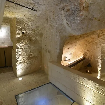 Grotta Gea Luxury Con Piscina & *
