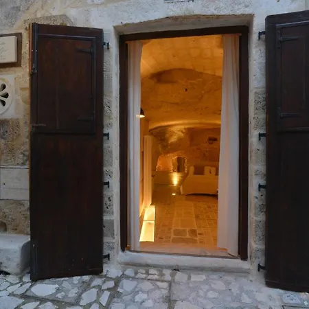 Grotta Gea Luxury Con Piscina & * Matera