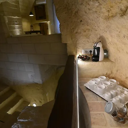 Grotta Gea Luxury Con Piscina & Matera
